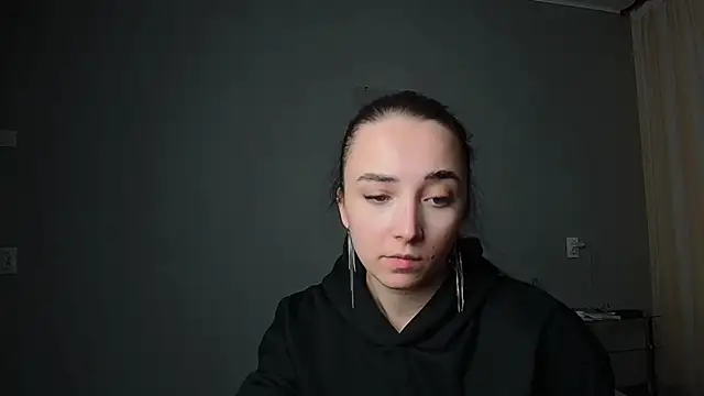 Snapshot of Eva_Gloryy chatting on 03-18-25, 08:26 Eva Gloryy online show from 03-18-25, 08:26