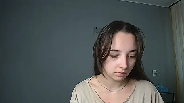 Snapshot of Eva_Gloryy chatting on 09-09-25, 09:52 Eva Gloryy online show from 09-09-25, 09:52