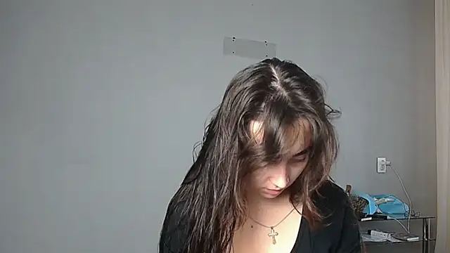 Eva Gloryy online show from 11-13-25, 09:57