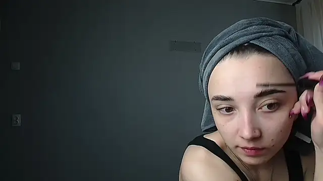 Snapshot of Eva_Gloryy chatting on 03-14-25, 11:34 Eva Gloryy online show from 03-14-25, 11:34