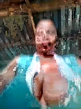 Snapshot of bubblendz1988 chatting on 02-10-26, 03:49 bubblendz1988 online show from 02-10-26, 03:49