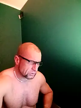 bobbuilder77pl online show from 02-27-25, 01:41