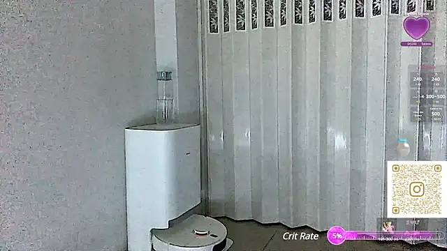 Snapshot of chanentino2 chatting on 02-26-25, 06:48 chanentino2 online show from 02-26-25, 06:48