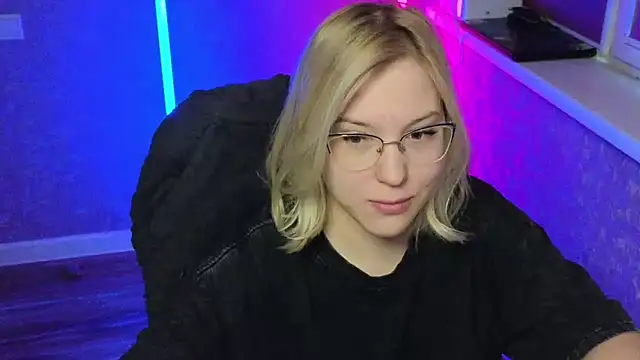 HotBrandyX online show from 02-27-25, 02:25