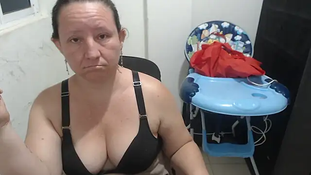 Yohis Kiut25 online show from 01-06-26, 05:33