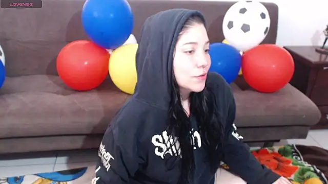 sharonnleon online show from 07-10-26, 12:38