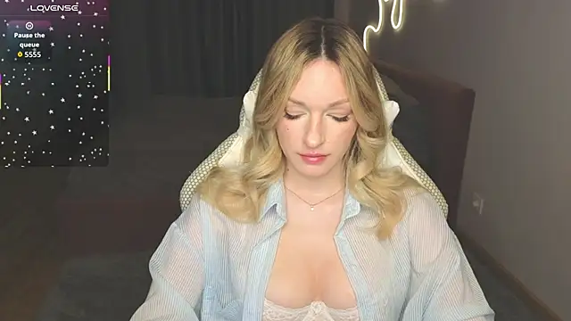 MargaretSweet1 online show from 06-19-26, 10:47