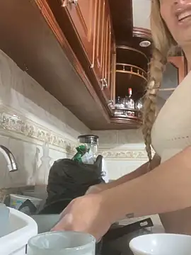 viktoria davis  online show from 02-08-26, 01:03