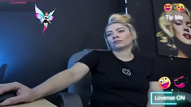 viktoria davis  online show from 11-06-25, 10:58