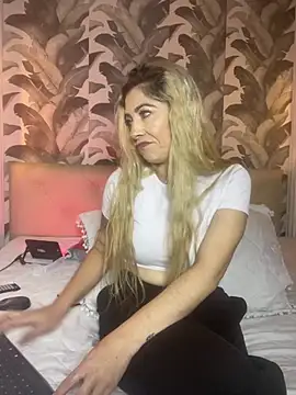 viktoria davis  online show from 03-31-26, 10:12