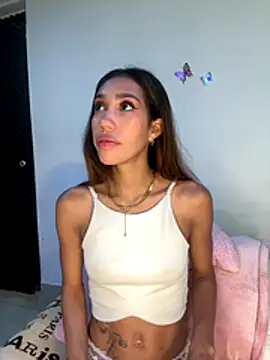 Snapshot of zoe_storm chatting on 11-26-25, 10:54 zoe storm online show from 11-26-25, 10:54