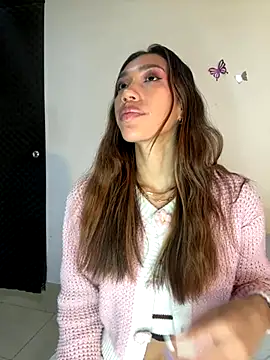 Snapshot of zoe_storm chatting on 11-25-25, 12:00 zoe storm online show from 11-25-25, 12:00