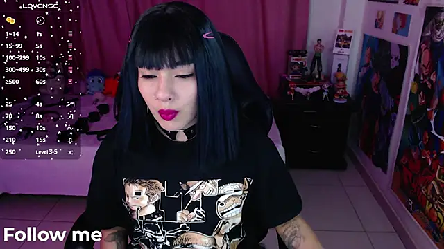 lily3 4 online show from 03-05-26, 07:27