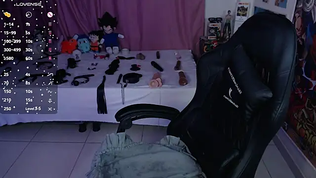 lily3 4 online show from 04-23-26, 07:37
