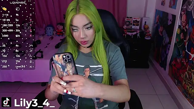 lily3 4 online show from 12-03-25, 06:57