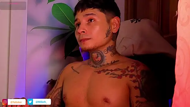 Snapshot of tattokoi chatting on 10-28-25, 11:14 tattokoi online show from 10-28-25, 11:14