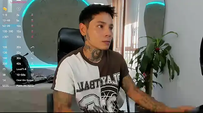 Snapshot of tattokoi chatting on 03-09-25, 07:15 tattokoi online show from 03-09-25, 07:15