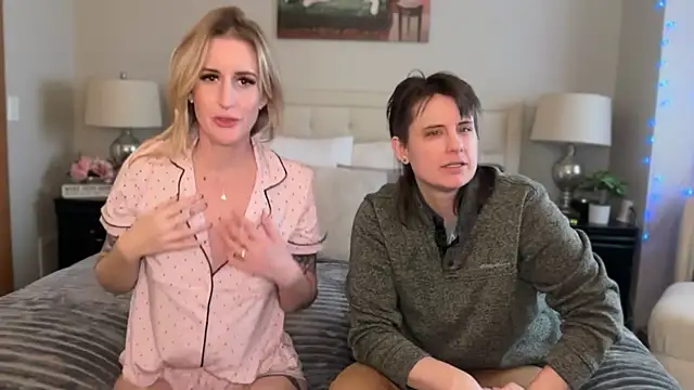 Officiallyonlytams online show from 01-16-26, 06:34