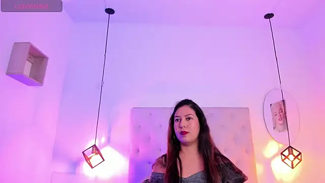 Michelle Jaramillo online show from 02-08-25, 02:38