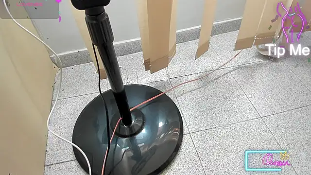 Snapshot of DalayMoore chatting on 02-25-26, 07:47 DalayMoore online show from 02-25-26, 07:47