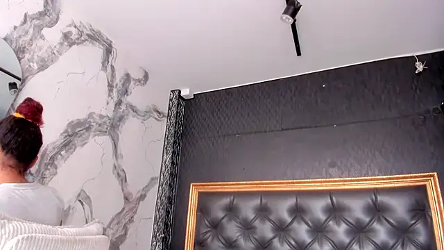 DalayMoore online show from 09-24-25, 07:53