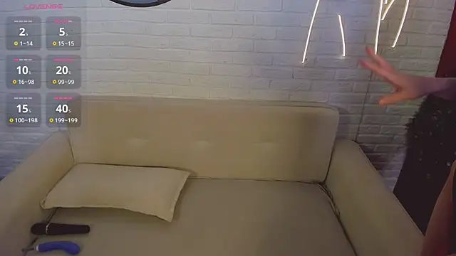 eva fale online show from 12-05-25, 03:43