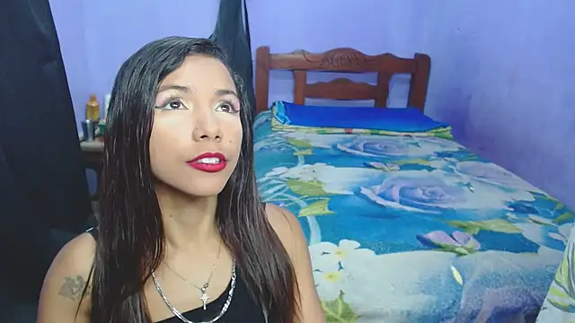 Snapshot of Stephanie69ryanhot chatting on 03-18-25, 01:12 Stephanie69ryanhot online show from 03-18-25, 01:12