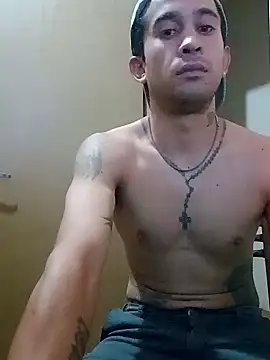 EstebanAkyLu online show from 02-01-25, 08:29