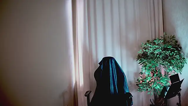 katt  y online show from 03-04-25, 12:33