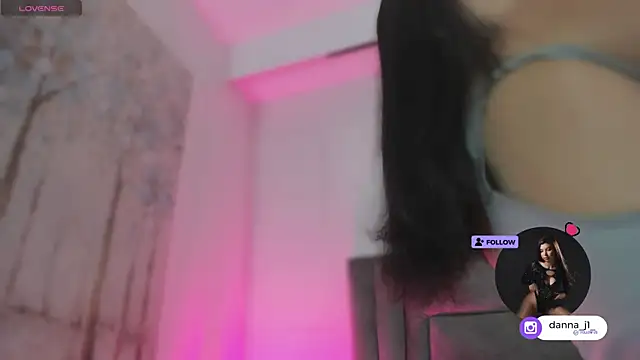 DannaJhonson1 online show from 04-14-26, 07:19