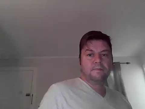 Snapshot of yourcourage1 chatting on 09-26-25, 03:57 yourcourage1 online show from 09-26-25, 03:57