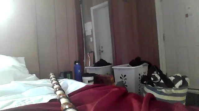 Snapshot of yourcourage1 chatting on 10-05-25, 04:14 yourcourage1 online show from 10-05-25, 04:14
