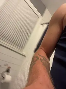 biggzee6 online show from 01-08-26, 05:24