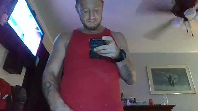 Snapshot of biggzee6 chatting on 09-15-25, 05:52 biggzee6 online show from 09-15-25, 05:52
