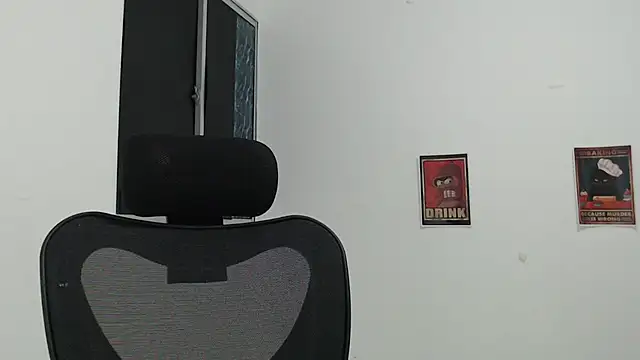 Snapshot of Dha_lia0 chatting on 08-07-26, 04:29 Dha lia0 online show from 08-07-26, 04:29