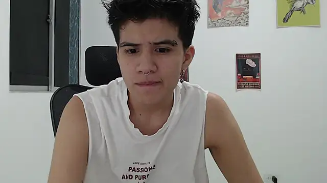 Snapshot of Dha_lia0 chatting on 07-11-26, 03:51 Dha lia0 online show from 07-11-26, 03:51