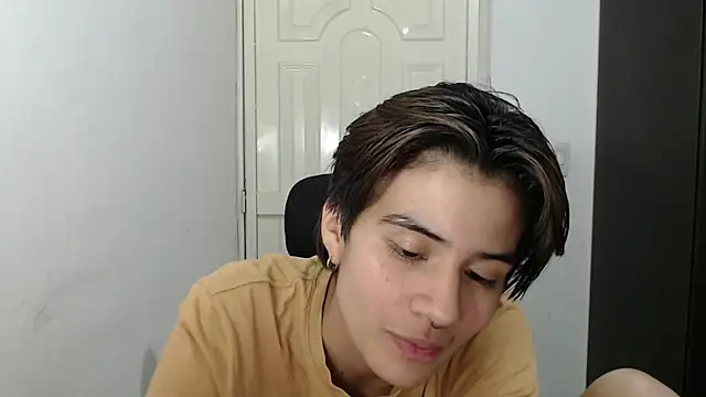 Dha lia0 online show from 01-26-25, 01:20