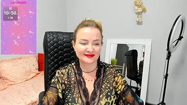 Grace Lane online show from 03-19-25, 04:45