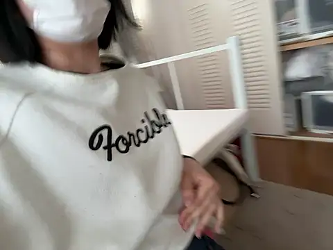 riri riri jp online show from 05-23-26, 02:43