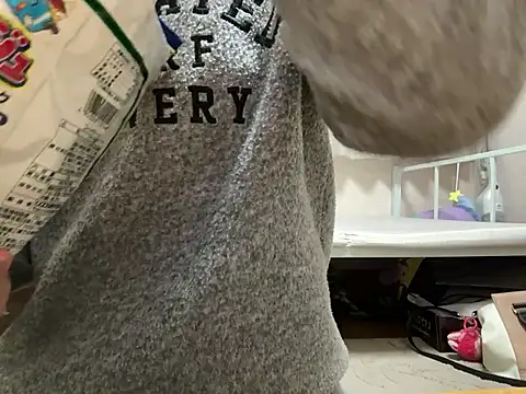 riri riri jp online show from 03-23-26, 12:05