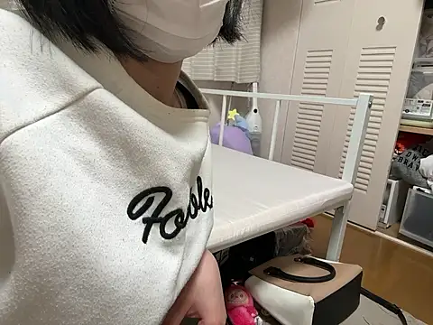 riri riri jp online show from 04-29-26, 09:13