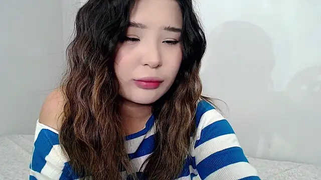 Minamin 20 online show from 09-30-25, 07:20