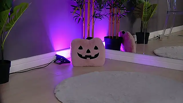 PatriciaSpice online show from 11-06-25, 05:33