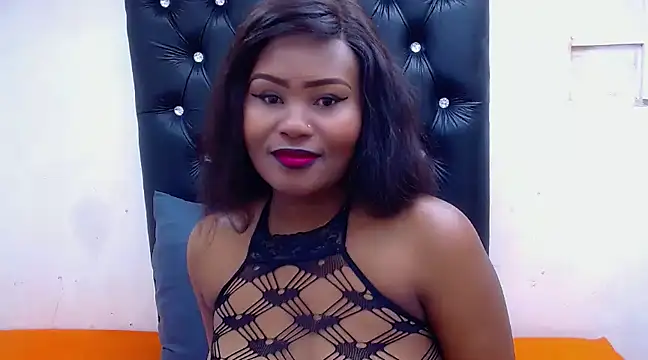 Naughtyashellxx online show from 01-28-25, 06:27