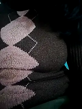 Snapshot of tasty_Chocobaar chatting on 11-20-25, 07:53 tasty Chocobaar online show from 11-20-25, 07:53