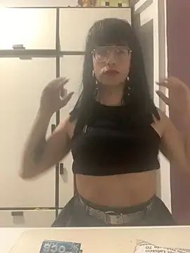 Snapshot of sofia_esclava chatting on 01-27-25, 04:33 sofia esclava online show from 01-27-25, 04:33