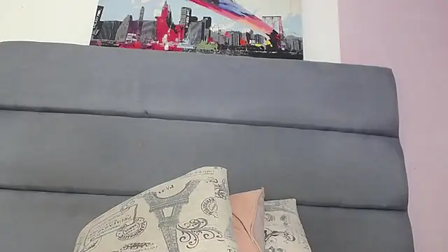 Snapshot of Ireth_7 chatting on 03-14-25, 03:14 Ireth 7 online show from 03-14-25, 03:14