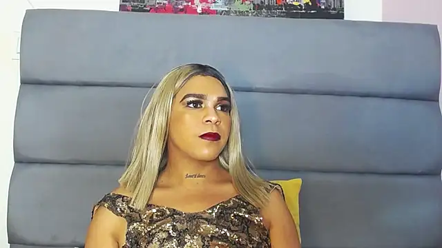 Snapshot of Ireth_7 chatting on 03-20-25, 09:13 Ireth 7 online show from 03-20-25, 09:13