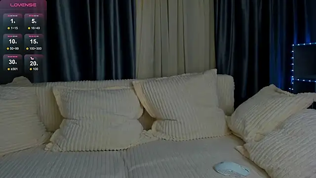 Snapshot of kimberly_bohnes chatting on 03-10-25, 06:45 kimberly bohnes online show from 03-10-25, 06:45
