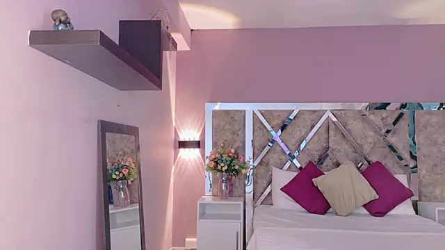 ValeriaOrtega online show from 04-10-26, 11:17